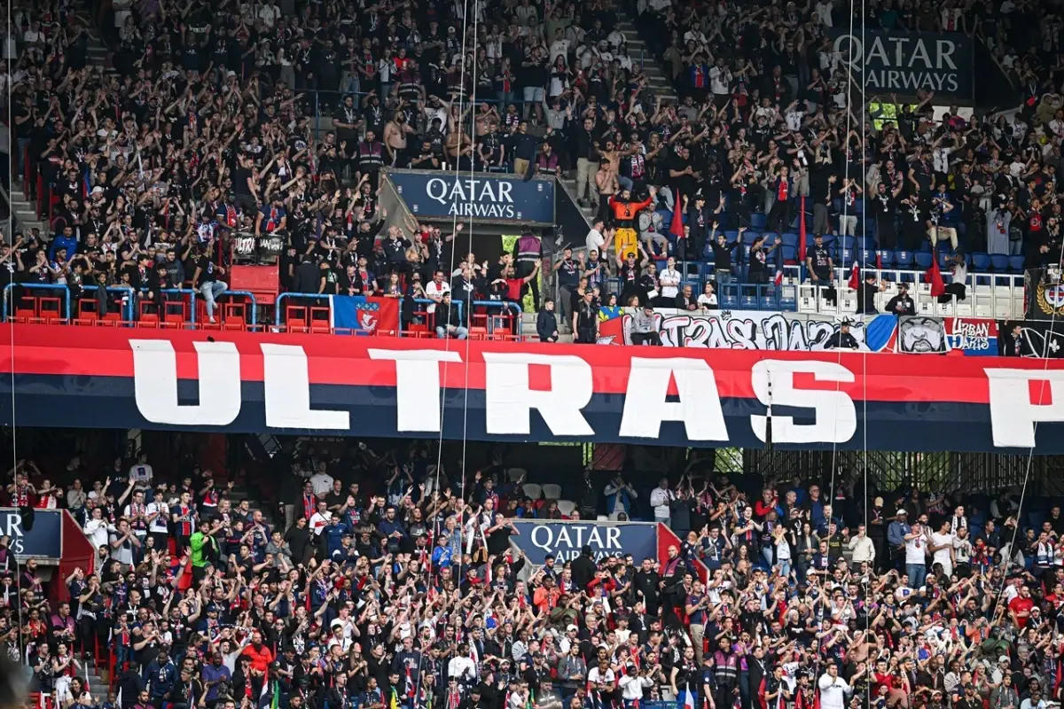 psg-odbil-sie-od-sciany-ajax-odrzucil-oferte-za-mike-godtsa